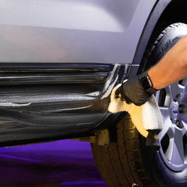 Complete exterior plastics re-pigmentation kit for sun-faded surfaces by Meguiar's.