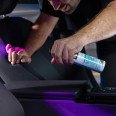 Geurverwijderaar van Meguiar's met Nieuwe Wagen-geur om nare geuren te elimineren en een frisse geur achter te laten.