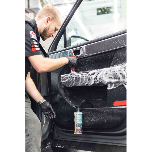 Multi Surface RTU is a ready-to-use APC degreaser suitable for heavy cleaning of various surfaces.