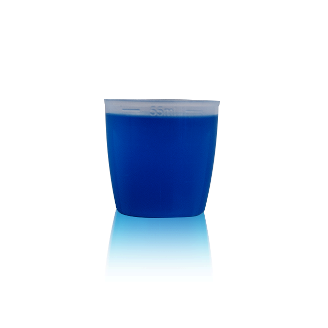 Dosing device for diluting detailing products