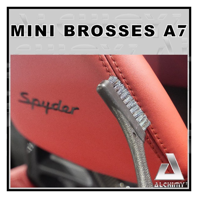 Mini Brush A7 Leather & Textile