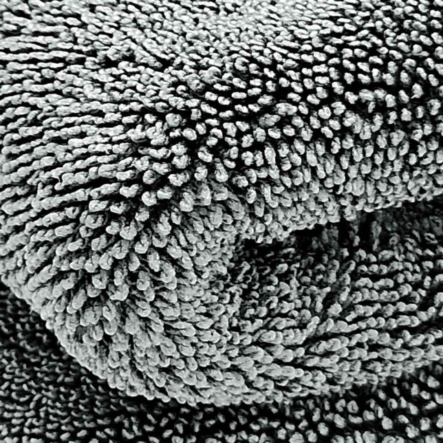 Dense and thick fibers of the B52 XL Dryer drying microfiber - 60x90 cm - Cocktail Microfibers