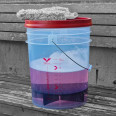 Red washing buckets F-OCEAN RD