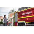 IK telescopic lance 3.2m (10.5ft) for easier access to elevated areas.