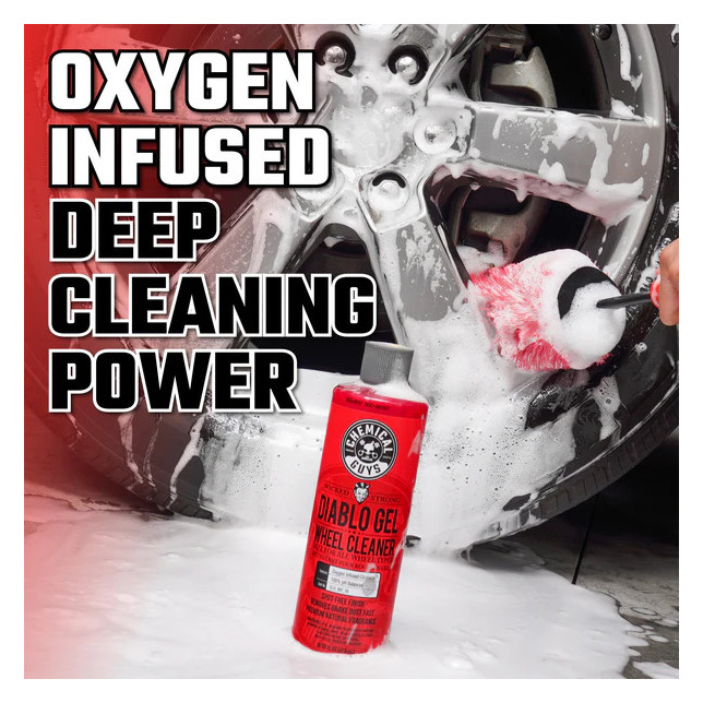 Wheel and tire cleaner