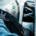 Wiping a car with a drying microfiber - B52 XL Dryer - 60x90 cm - Cocktail Microfibers