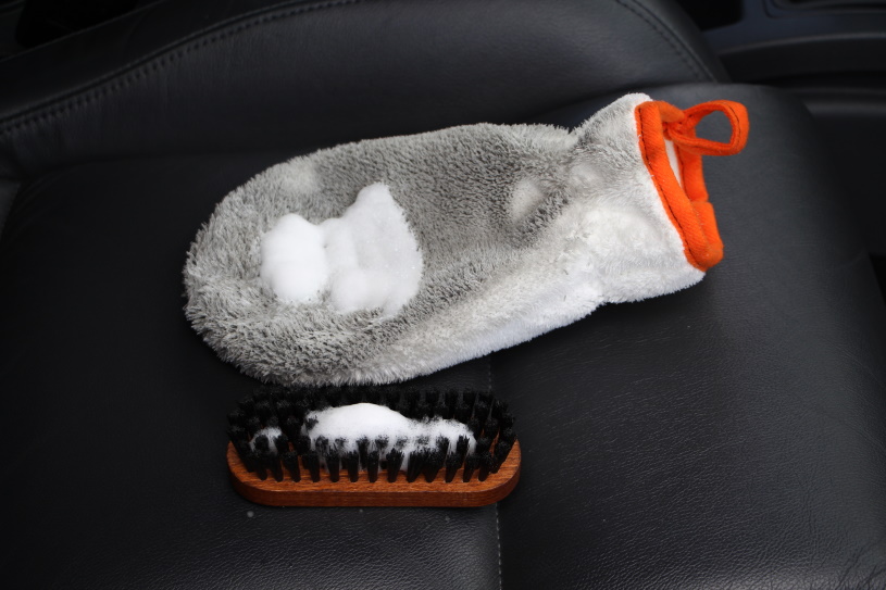 Coussinets De Gommage Microfibre Pour Intérieur Voiture - Kit Nettoyage Plastique Et Cuir 13x13 Cm