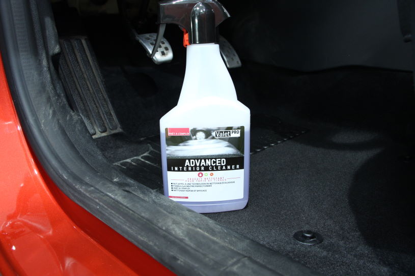 Test du nettoyant multi-surface Advanced Interior Cleaner de VALET PRO ...